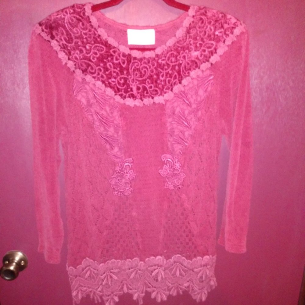 🌎Mulberry Red Chenille Sweater